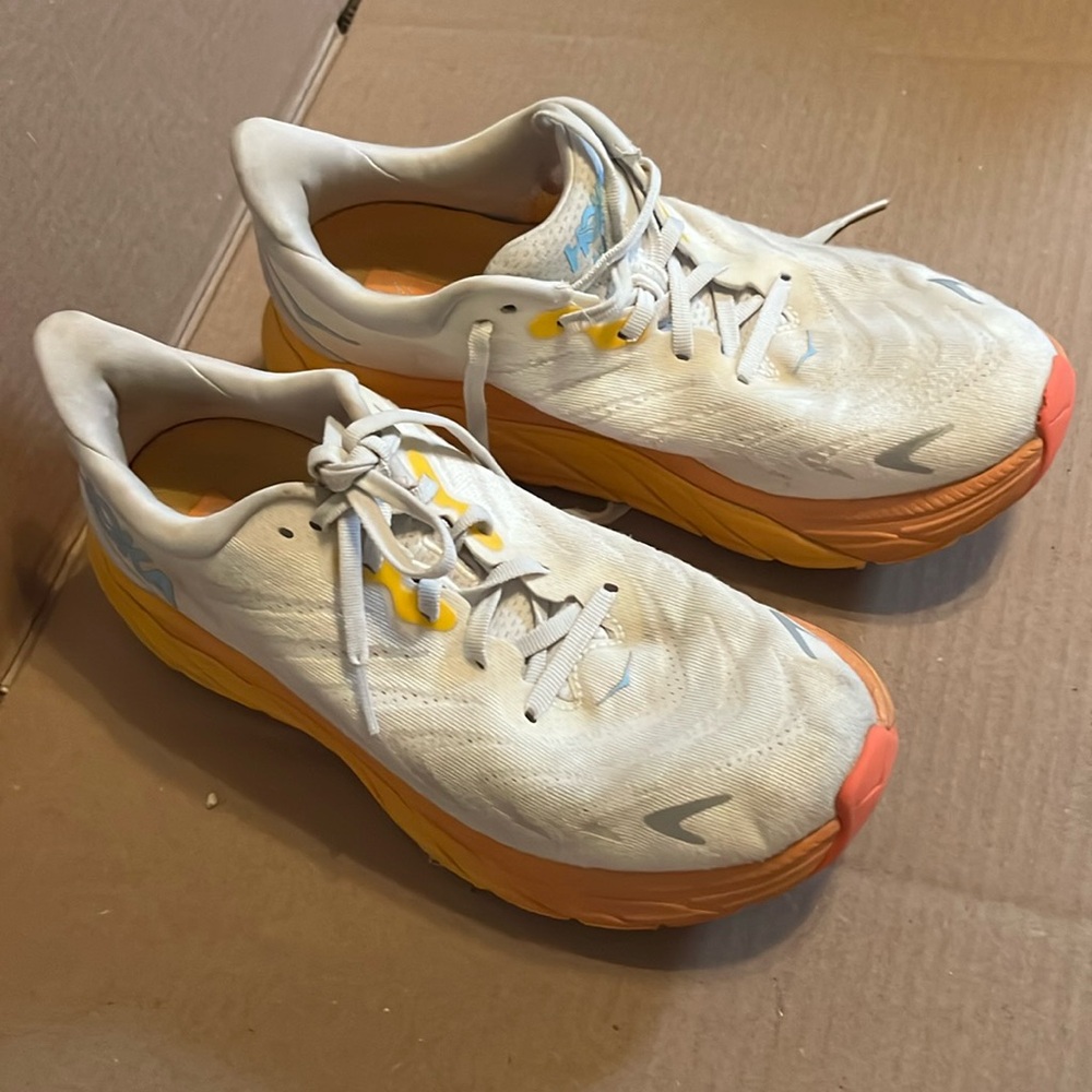 Women’s Hoka Shoes